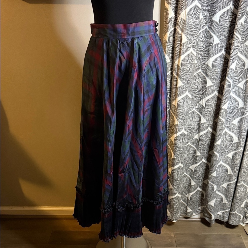 Jaeger London Vintage Full Length Plaid Taffeta Pleated Hem Maxi Skirt SZ 2